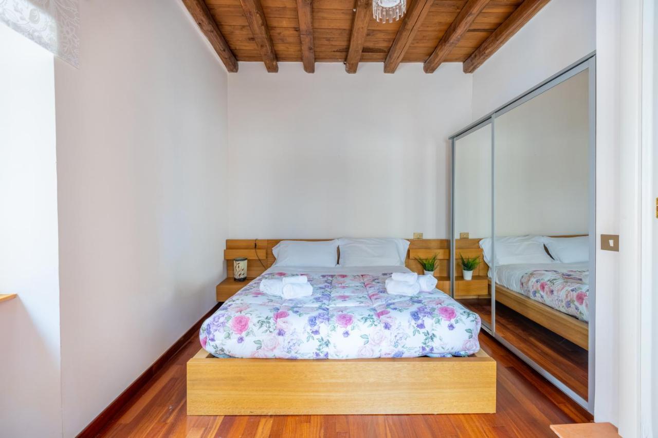 Vg Trevi Fountain 5 Stelle Elegant Apartment Рим Екстер'єр фото