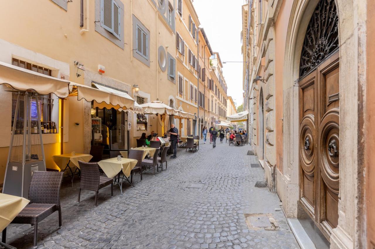 Vg Trevi Fountain 5 Stelle Elegant Apartment Рим Екстер'єр фото